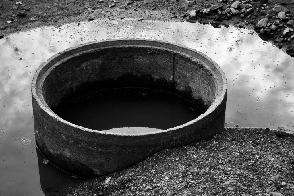 cuve eau pluie enterrée grande