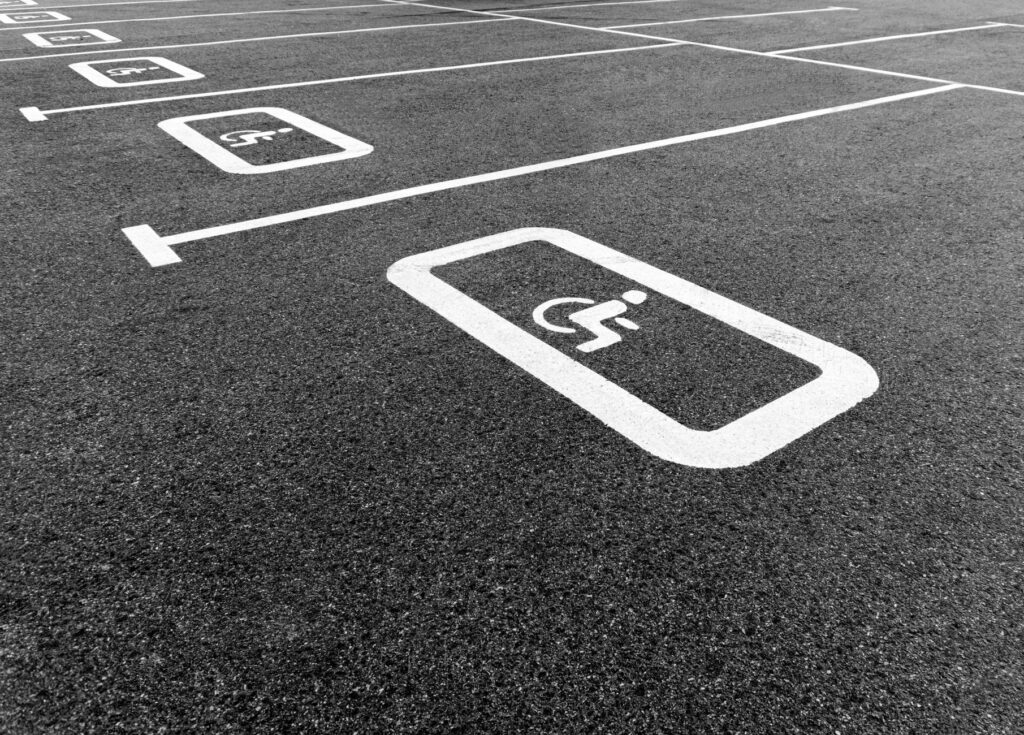 parking entreprise organisez répartir places entre